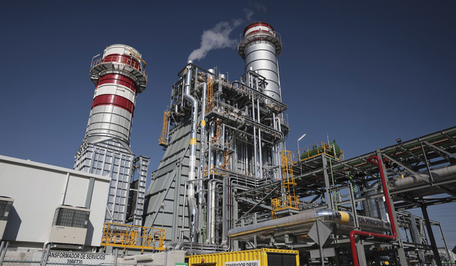 Inauguran la Central de Ciclo Combinado