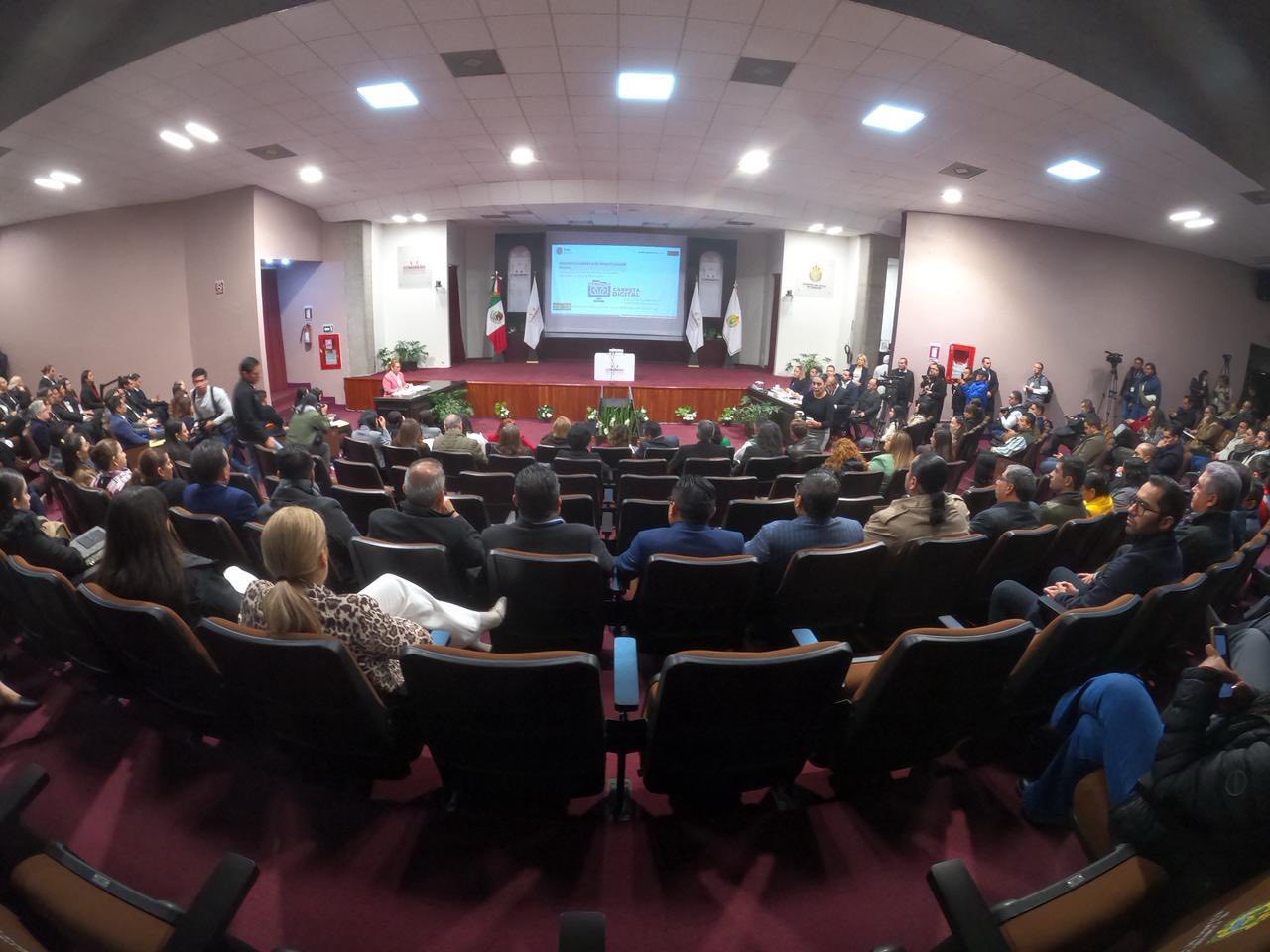 La Fiscal Rinde Cuentas ante el Congreso