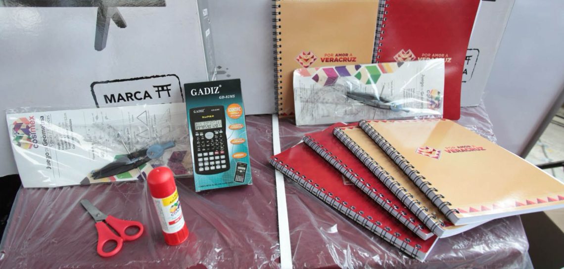 Transformando la Educación Llega a Coatzintla y Tihuatlán