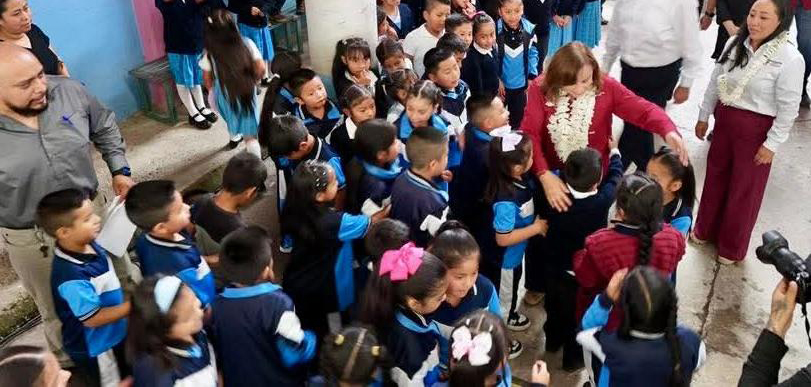 Nahle Fortalece el Programa de Desayunos Escolares