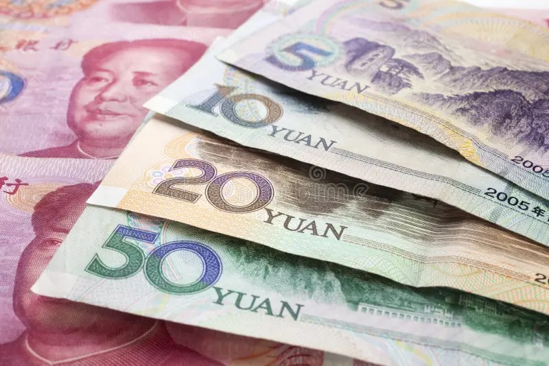 El Yuan Gana Terreno en el Mercado Petrolero