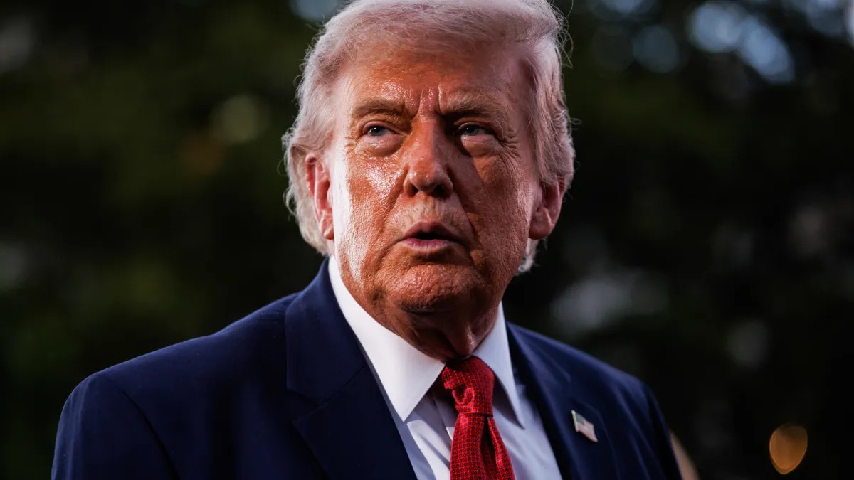 Trump Defiende el Proceso de Diálogo con Irán