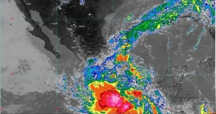 Tormenta Tropical Boris Adelantará su Impacto en Costas Mexicanas